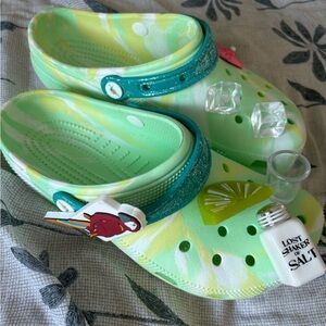 Margaritaville crocs